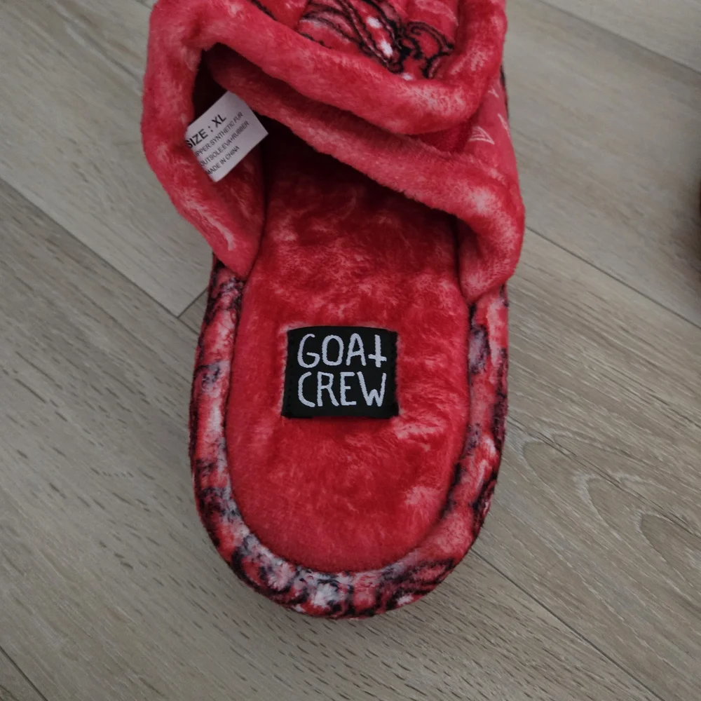 Red Fuzzy Slippers - Picture 3 of 4